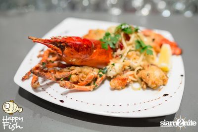 คืนวันศุกร์ ที่ร้าน แฮปปี้ ฟิช, เอเชีย ทีค เดอะ ริเวอร์ฟร้อนท์ — photo 48