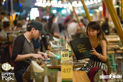 คืนวันศุกร์ ที่ร้าน แฮปปี้ ฟิช, เอเชีย ทีค เดอะ ริเวอร์ฟร้อนท์ — photo 57