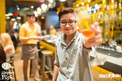 คืนวันศุกร์ ที่ร้าน แฮปปี้ ฟิช, เอเชีย ทีค เดอะ ริเวอร์ฟร้อนท์ — photo 83