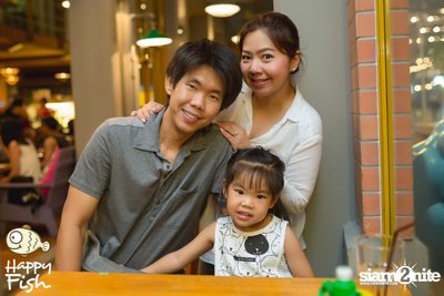 คืนวันศุกร์ ที่ร้าน แฮปปี้ ฟิช, เอเชีย ทีค เดอะ ริเวอร์ฟร้อนท์ — photo 94