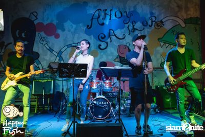 คืนวันศุกร์ ที่ร้าน แฮปปี้ ฟิช, เอเชีย ทีค เดอะ ริเวอร์ฟร้อนท์ — photo 108
