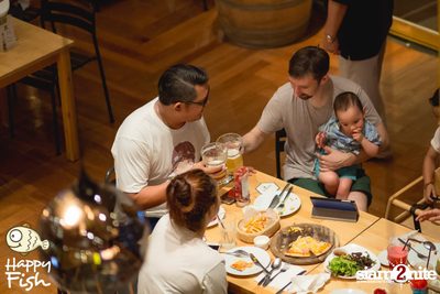 คืนวันศุกร์ ที่ร้าน แฮปปี้ ฟิช, เอเชีย ทีค เดอะ ริเวอร์ฟร้อนท์ — photo 118