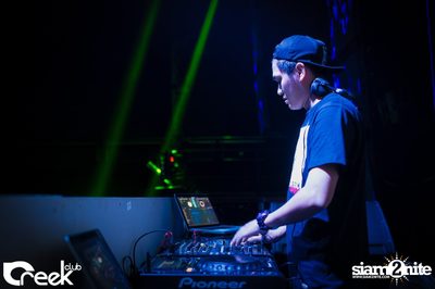 ปาร์ตี้คืนวันเสาร์ ที่ร้าน ครีก คลับ, เลียบด่วนเอกมัย-รามอินทรา — photo 2