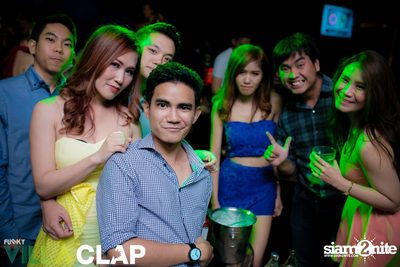 Girls Striped Guys Checked Party at Funky Villa (Album 1) — photo 5