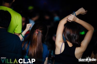 Girls Striped Guys Checked Party at Funky Villa (Album 1) — photo 52