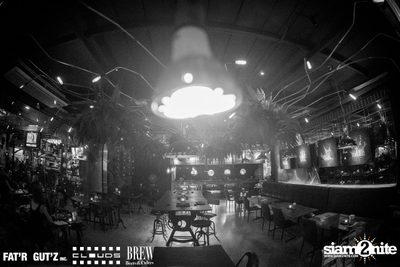 Seenspace Invasion ที่ร้าน Clouds, Fat'R Gut'z และ BREW Beers & Ciders — photo 9