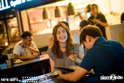 Seenspace Invasion ที่ร้าน Clouds, Fat'R Gut'z และ BREW Beers & Ciders — photo 21