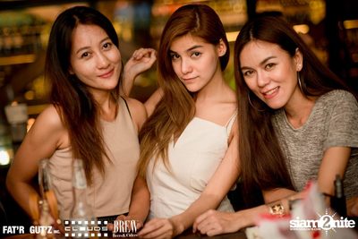 Seenspace Invasion ที่ร้าน Clouds, Fat'R Gut'z และ BREW Beers & Ciders — photo 26