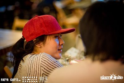 Seenspace Invasion ที่ร้าน Clouds, Fat'R Gut'z และ BREW Beers & Ciders — photo 37