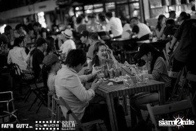 Seenspace Invasion ที่ร้าน Clouds, Fat'R Gut'z และ BREW Beers & Ciders — photo 39