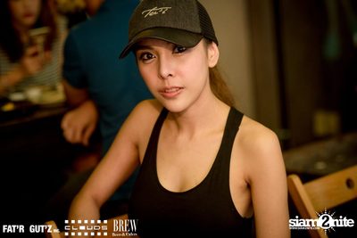 Seenspace Invasion ที่ร้าน Clouds, Fat'R Gut'z และ BREW Beers & Ciders — photo 43