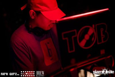 Seenspace Invasion ที่ร้าน Clouds, Fat'R Gut'z และ BREW Beers & Ciders — photo 46