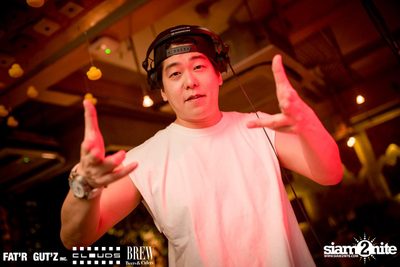 Seenspace Invasion ที่ร้าน Clouds, Fat'R Gut'z และ BREW Beers & Ciders — photo 53