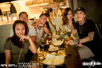 Seenspace Invasion ที่ร้าน Clouds, Fat'R Gut'z และ BREW Beers & Ciders — photo 57