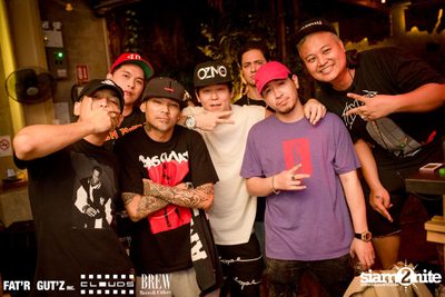 Seenspace Invasion ที่ร้าน Clouds, Fat'R Gut'z และ BREW Beers & Ciders — photo 74