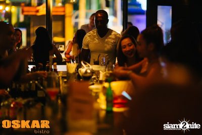 Wednesday LADIES NIGHT at Oskar Bistro, Sukhumvit 11 — photo 79