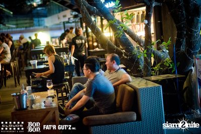 Thursday Night at Clouds, Bon Bon & FatR Gutz, Seenspace — photo 65