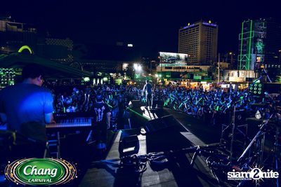 Chang Carnival: Neon The Night (Album 1) — photo 144