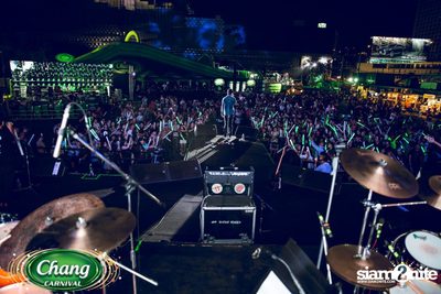 Chang Carnival: Neon The Night (Album 1) — photo 146