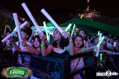 Chang Carnival: Neon The Night (Album 1) — photo 205