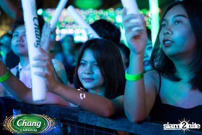 Chang Carnival: Neon The Night (Album 1) — photo 206