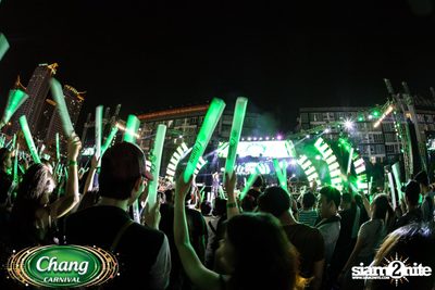 Chang Carnival: Neon The Night (Album 1) — photo 233