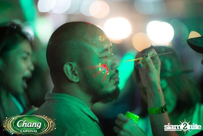 Chang Carnival: Neon The Night (Album 1) — photo 235