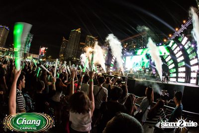 Chang Carnival: Neon The Night (Album 1) — photo 237