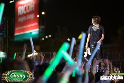 Chang Carnival: Neon The Night (Album 1) — photo 255