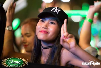 Chang Carnival: Neon The Night (Album 1) — photo 277