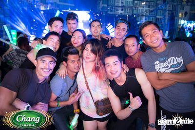 Chang Carnival: Neon The Night (Album 1) — photo 328
