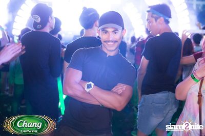 Chang Carnival: Neon The Night (Album 1) — photo 330