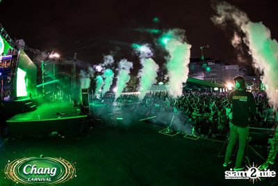 Chang Carnival: Neon The Night (Album 1) — photo 354