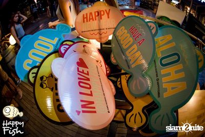 คืนวันศุกร์ ที่ร้าน แฮปปี้ ฟิช, เอเชีย ทีค เดอะ ริเวอร์ฟร้อนท์ — photo 42