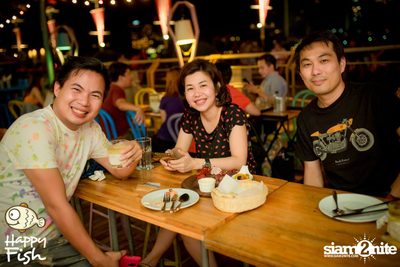 คืนวันศุกร์ ที่ร้าน แฮปปี้ ฟิช, เอเชีย ทีค เดอะ ริเวอร์ฟร้อนท์ — photo 64
