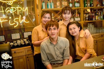 คืนวันศุกร์ ที่ร้าน แฮปปี้ ฟิช, เอเชีย ทีค เดอะ ริเวอร์ฟร้อนท์ — photo 83