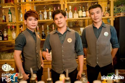 คืนวันศุกร์ ที่ร้าน แฮปปี้ ฟิช, เอเชีย ทีค เดอะ ริเวอร์ฟร้อนท์ — photo 88