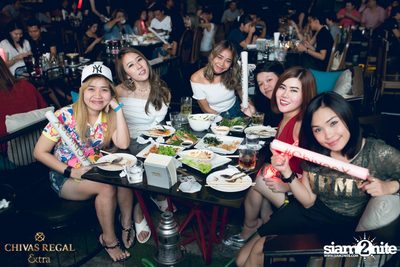 Room39 x Pause and Ae Jirakorn at The Living Bistro & Bar — photo 17