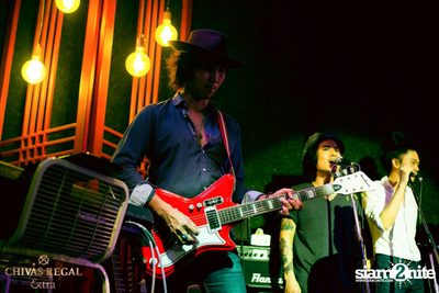Room39 x Pause and Ae Jirakorn at The Living Bistro & Bar — photo 80