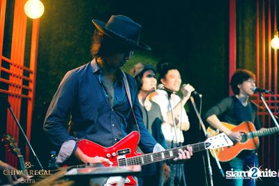 Room39 x Pause and Ae Jirakorn at The Living Bistro & Bar — photo 87
