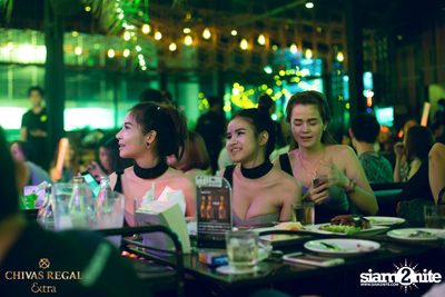 Room39 x Pause and Ae Jirakorn at The Living Bistro & Bar — photo 103