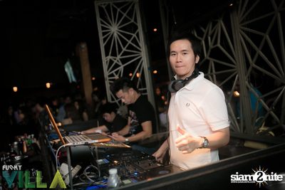 Friday Night at Funky Villa, Thonglor Arena 10 — photo 38