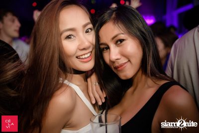 DJ FINGAZ (Dragon-i HK) at CÉ LA VI Bangkok — photo 3