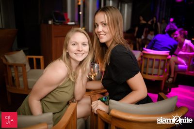 DJ FINGAZ (Dragon-i HK) at CÉ LA VI Bangkok — photo 21