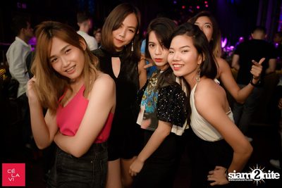 DJ FINGAZ (Dragon-i HK) at CÉ LA VI Bangkok — photo 31