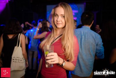 DJ FINGAZ (Dragon-i HK) at CÉ LA VI Bangkok — photo 40