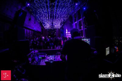 DJ FINGAZ (Dragon-i HK) at CÉ LA VI Bangkok — photo 41