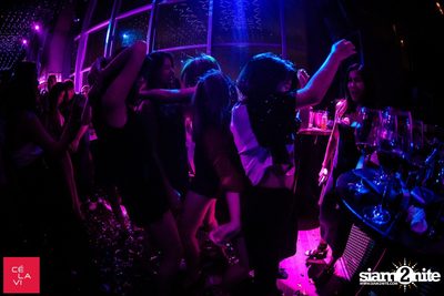 DJ FINGAZ (Dragon-i HK) at CÉ LA VI Bangkok — photo 53