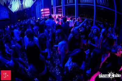 DJ FINGAZ (Dragon-i HK) at CÉ LA VI Bangkok — photo 54