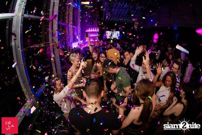 DJ FINGAZ (Dragon-i HK) at CÉ LA VI Bangkok — photo 93
